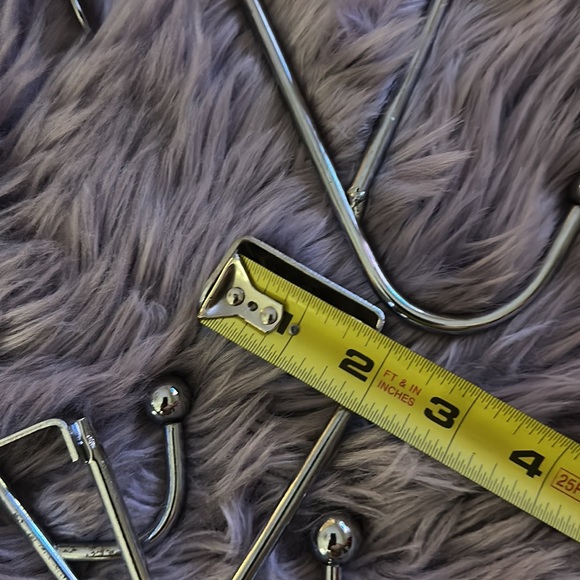 Over The Door Hanger/Hook - Picture 11 of 12